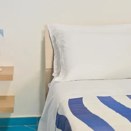 Chiaia Di Rose & Guest house