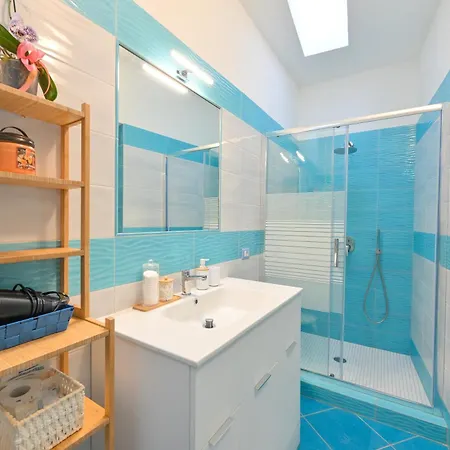Guest house Chiaia Di Rose & *