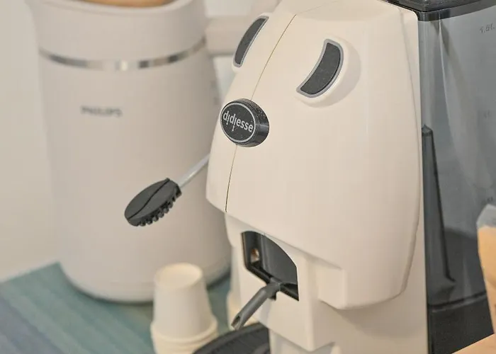 Chiaia Di Rose & Guest house 4*