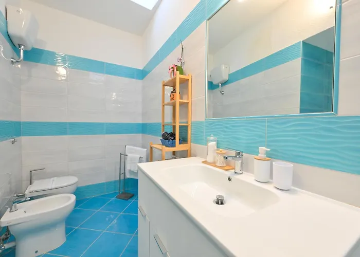 Chiaia Di Rose & Sant'Angelo (Isola d'Ischia)