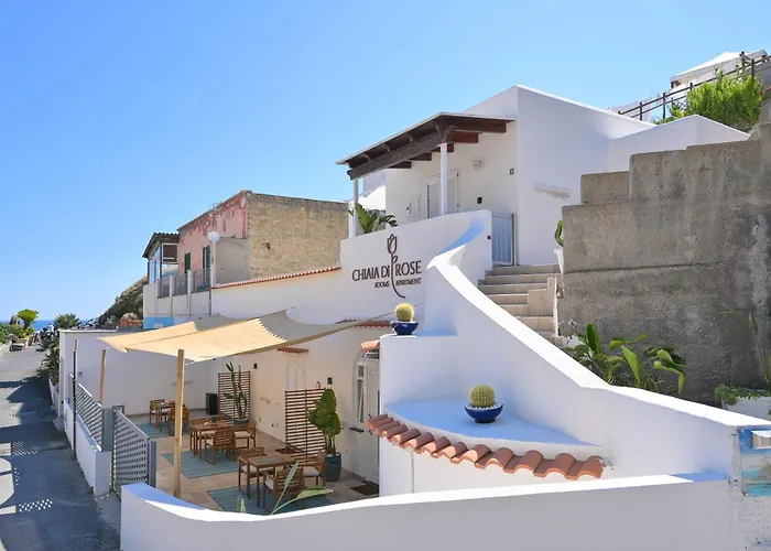 Chiaia Di Rose & Guest house Sant'Angelo (Isola d'Ischia)